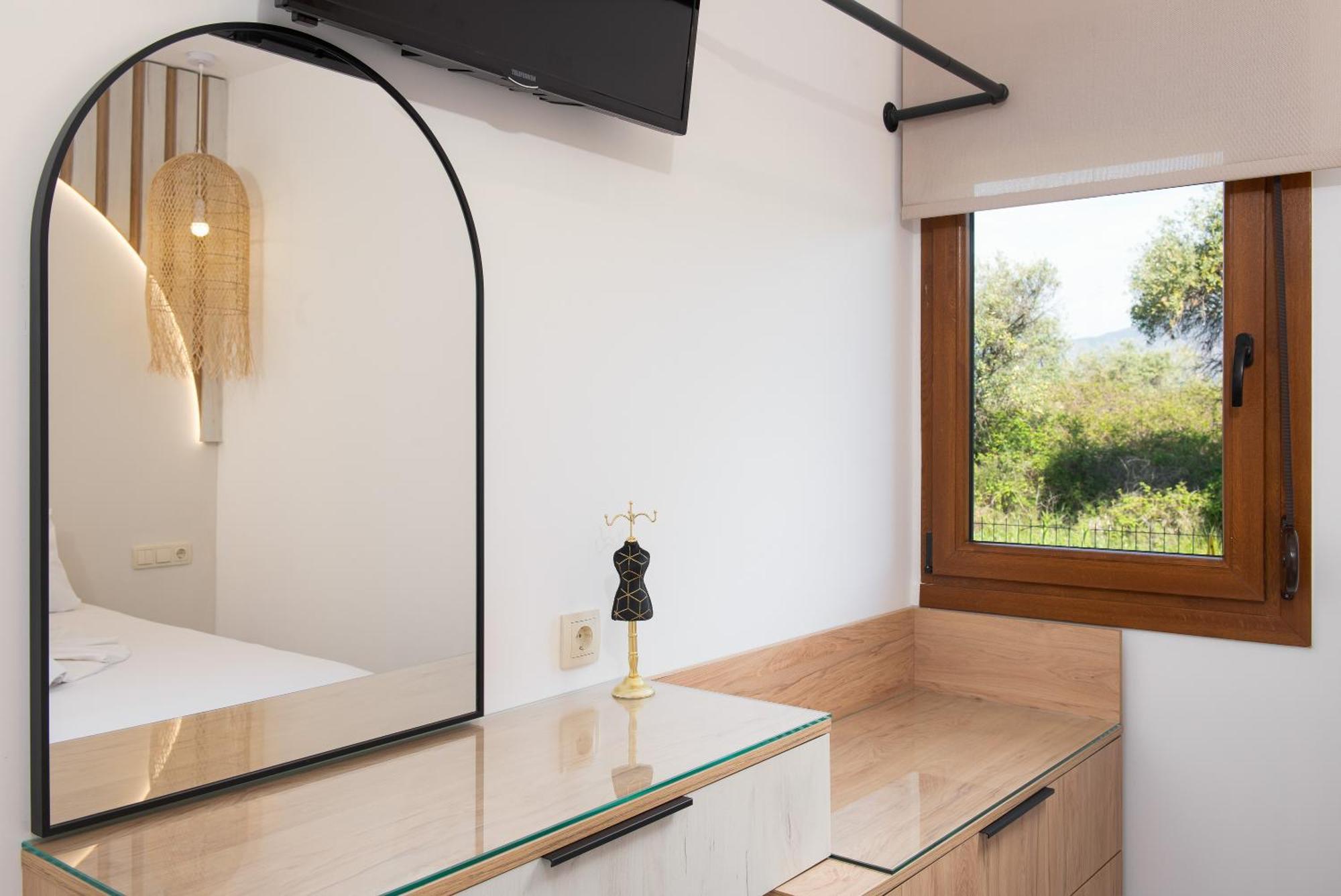 Olivento Beach Front Suites ポトス エクステリア 写真